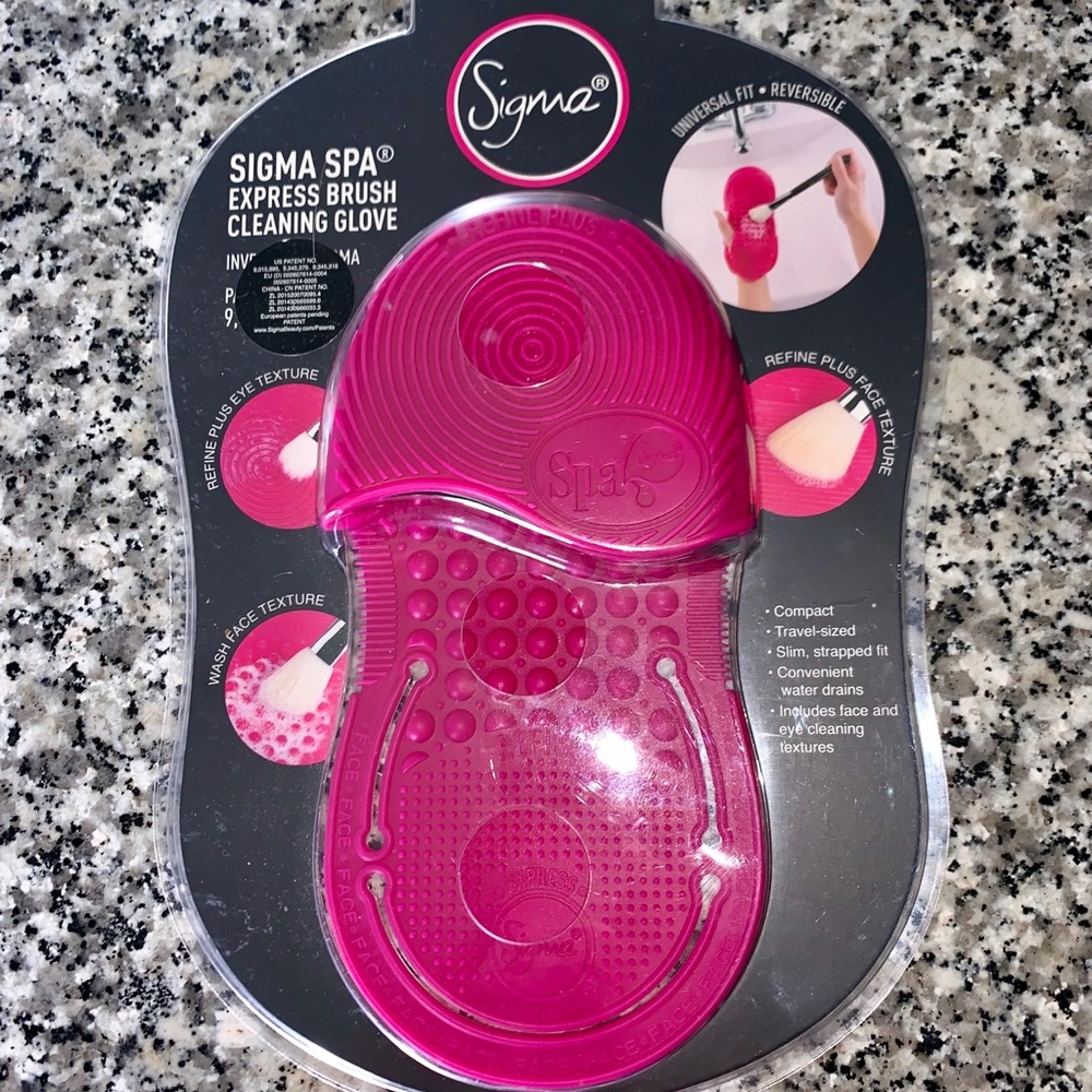 Brush Cleaner Set - Picture 2 of 2